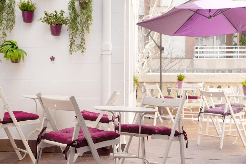 Jardinets Guest House photo
