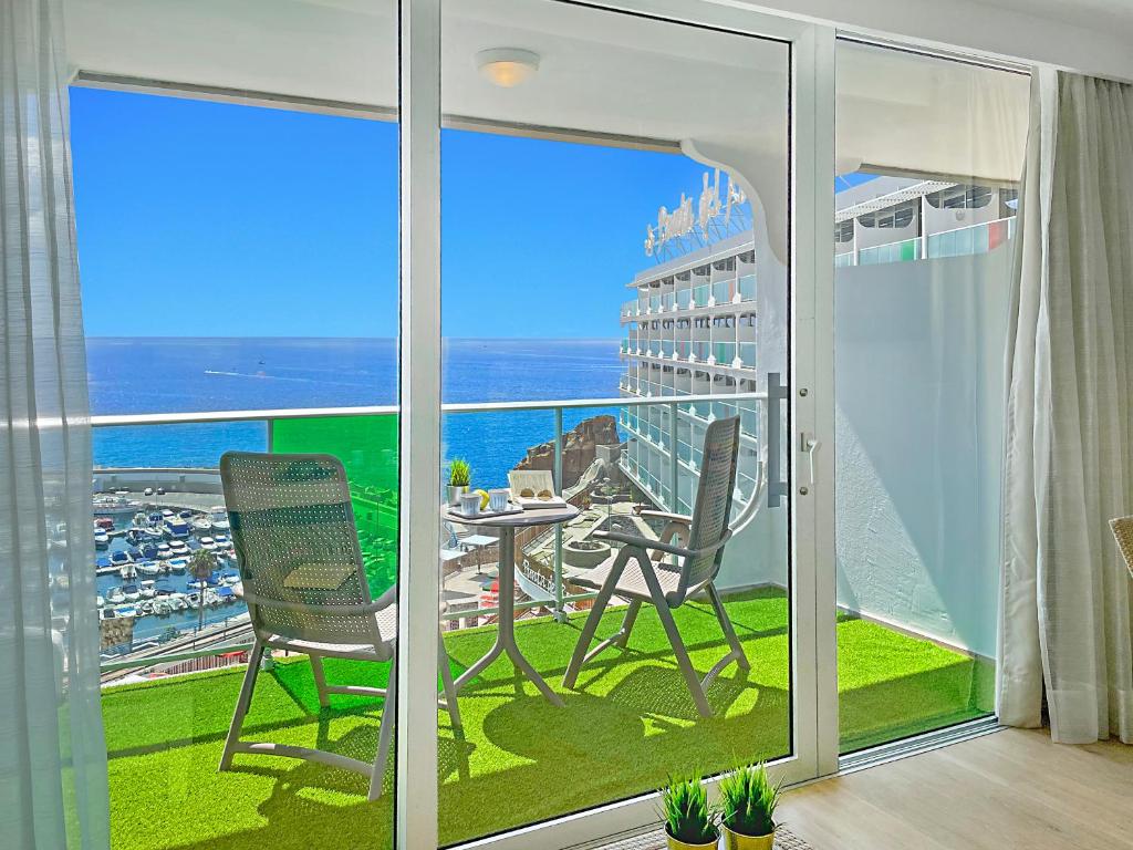 Punta Del Rey Only Adults — Hotel rooms in Puerto Rico, Canary Islands