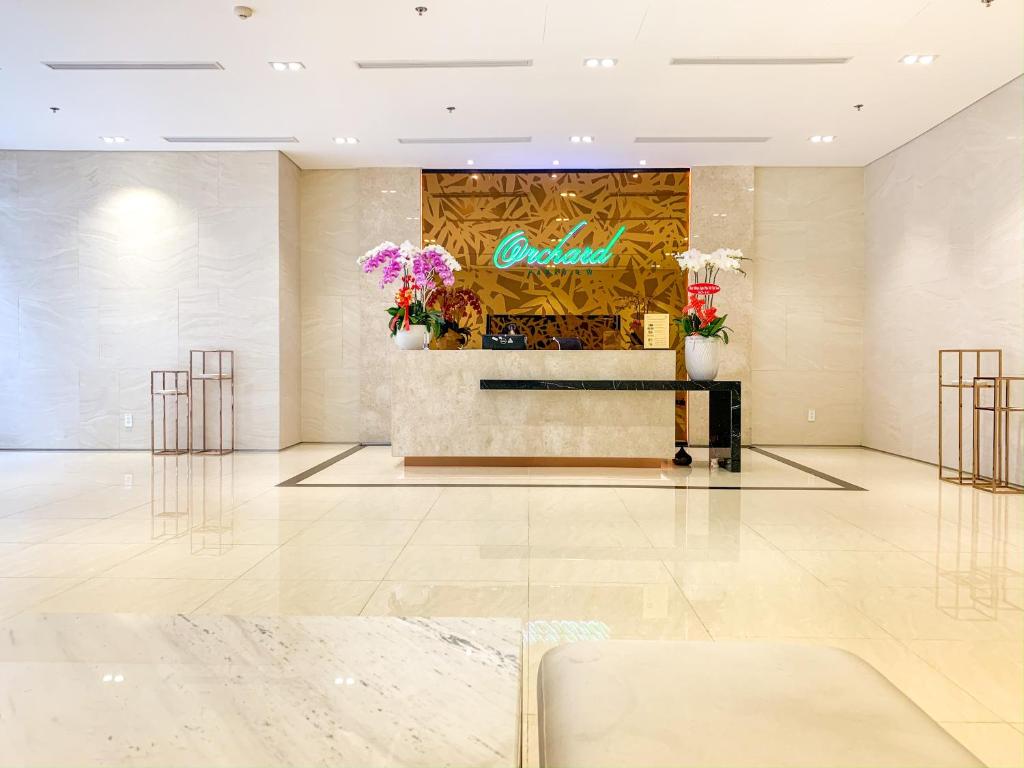 Can ho Orchard Parkview - Tan Son Nhat Airport Homestay photo