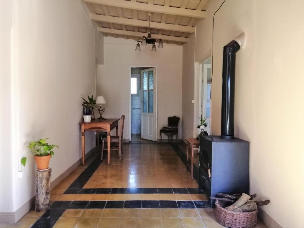 Los Pinos, cálida casa de campo en Tomas Jofre - 4