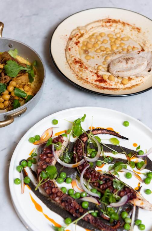 อาหารและเครื่องดื่ม