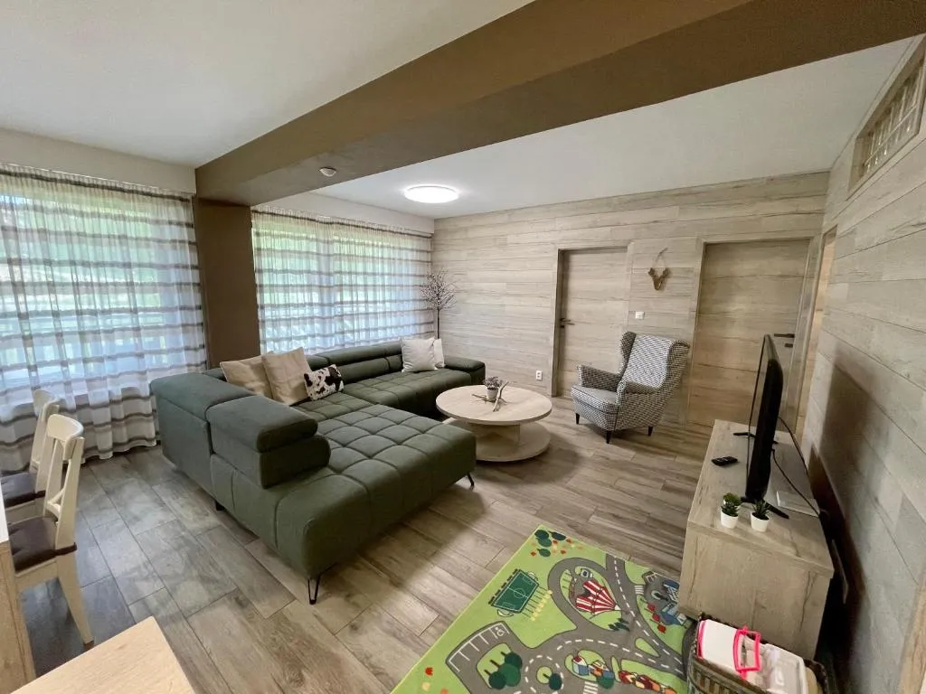 MJ Apartments Panorama, hotel in Donovaly
