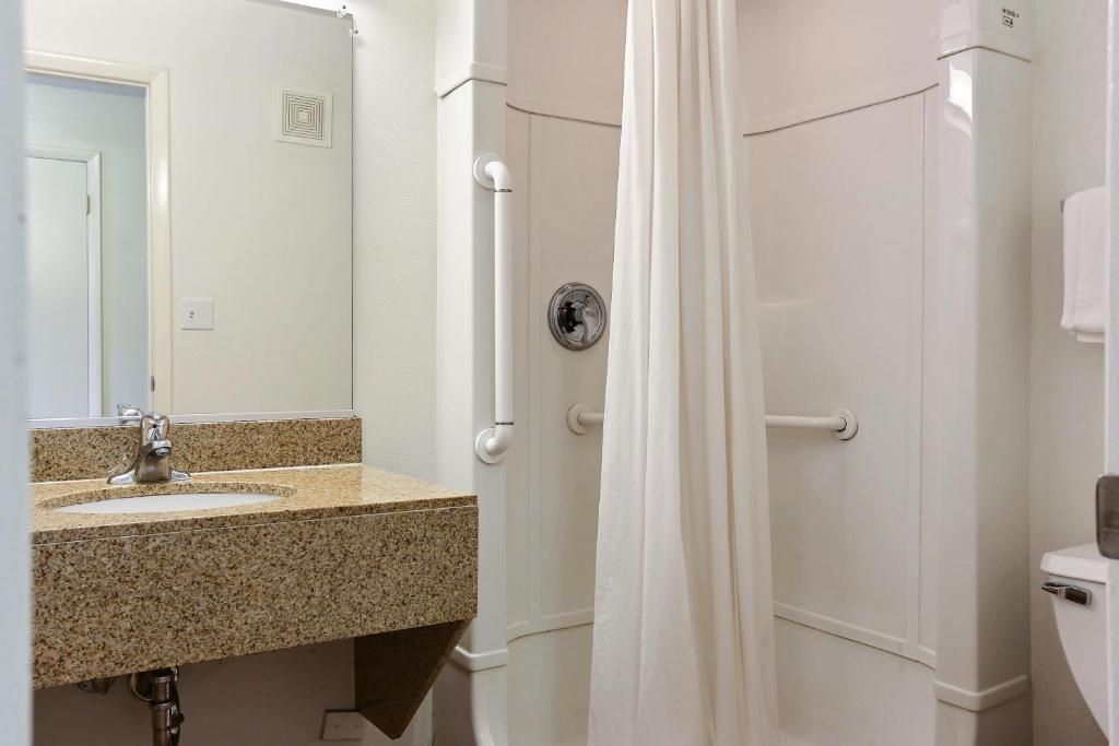 Motel 6 Boise - Airport photo