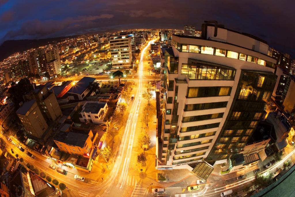Exterior view, Hotel Rio Amazonas in Quito