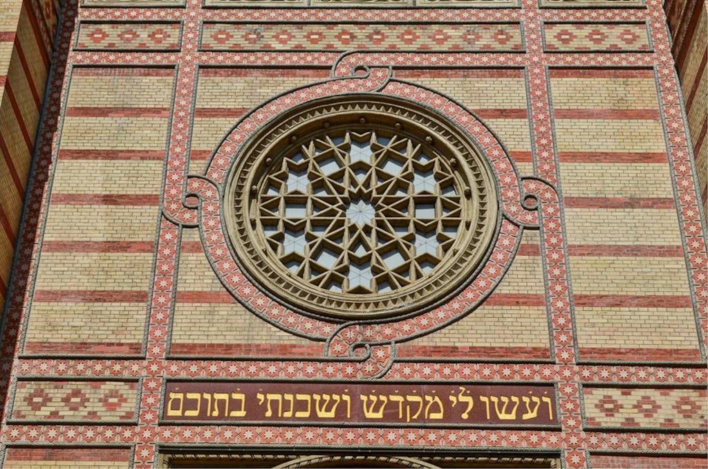 Közeli látványosságok