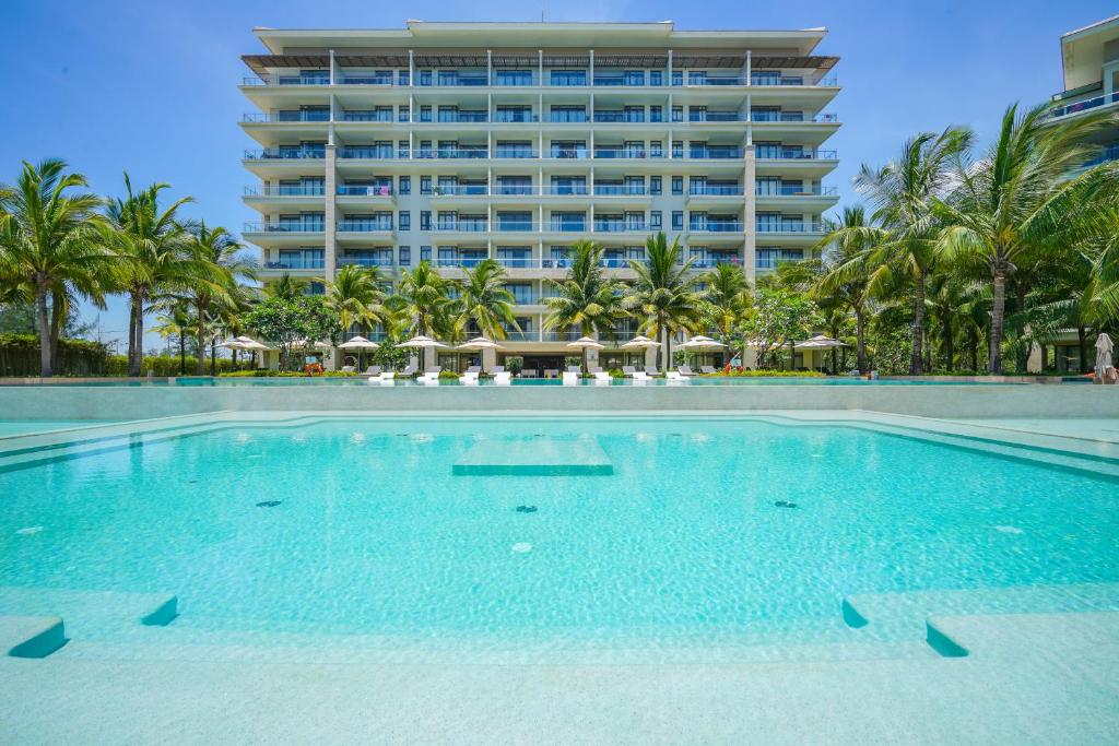 Vesta Art Suite 2 Bedrooms - The Ocean Villas Da Nang photo