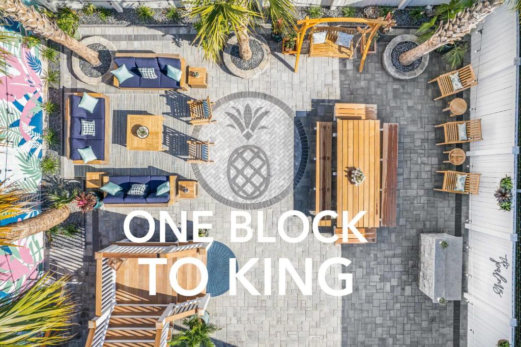 Stunning Private Courtyard - 1 BLOCK TO KING, Charleston