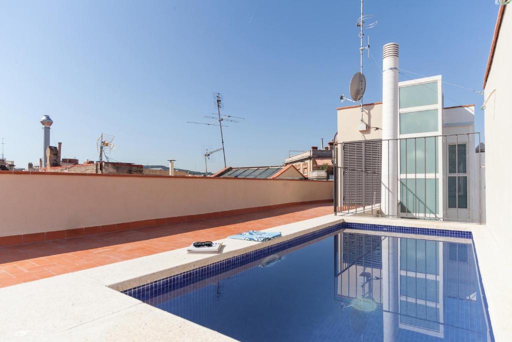 Aparteasy - Deluxe Family Apartments with Pool photo