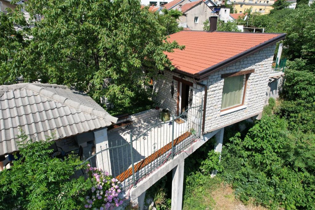 Apartman Dva mosta — Hotel in Mostar