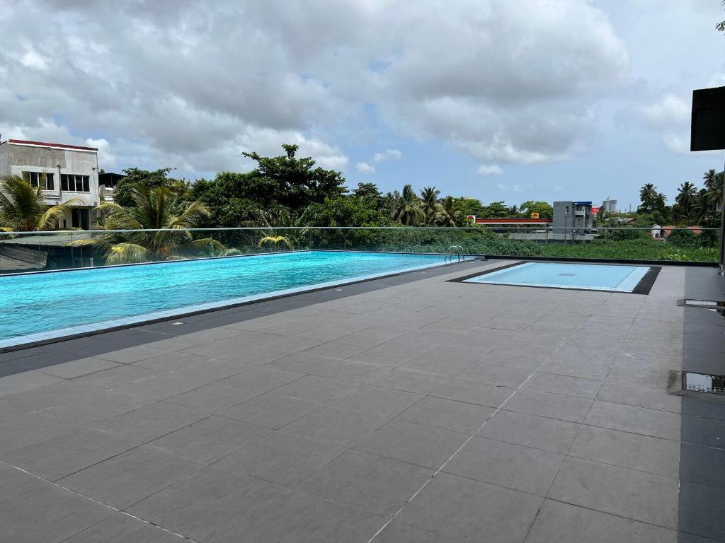 Fairway 2 Bedroom Luxury Apartment with Gym and Pool photo