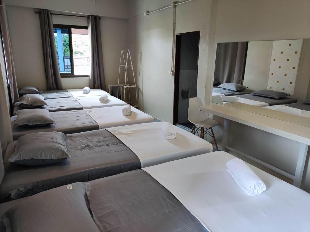 Sea Tong Hostel photo
