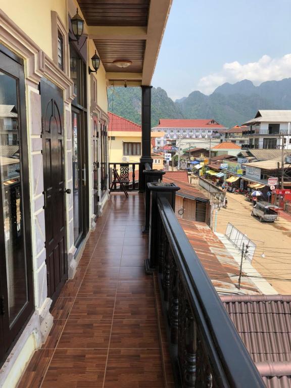 Balcony/terrace, Sout Jai Guest House & Restaurant in Vang Vieng