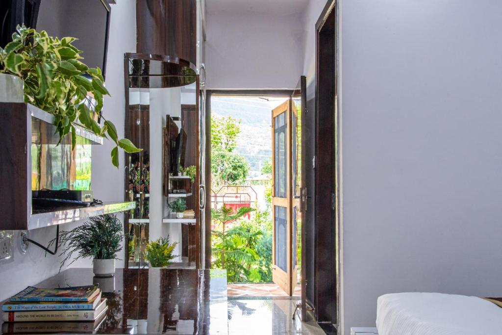 Mountain Mist Home Stay, Bhimtal photo