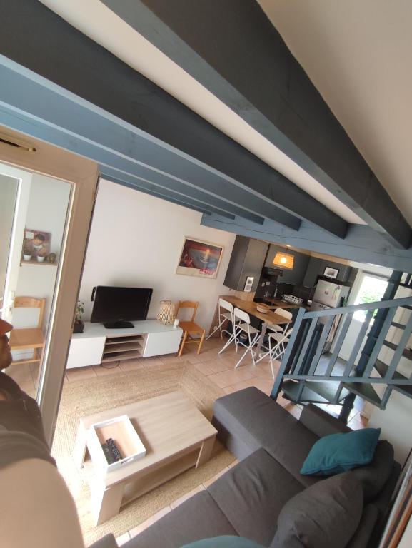 Petit oasis avec piscine - 4