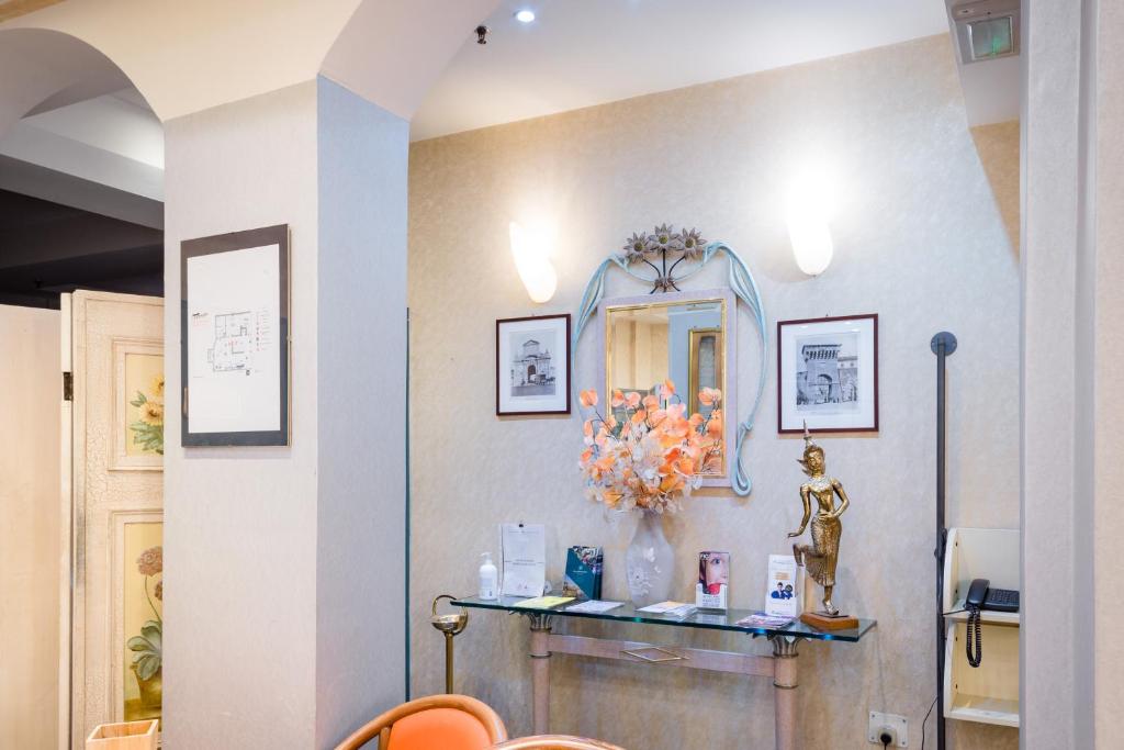Hotel Centrale photo