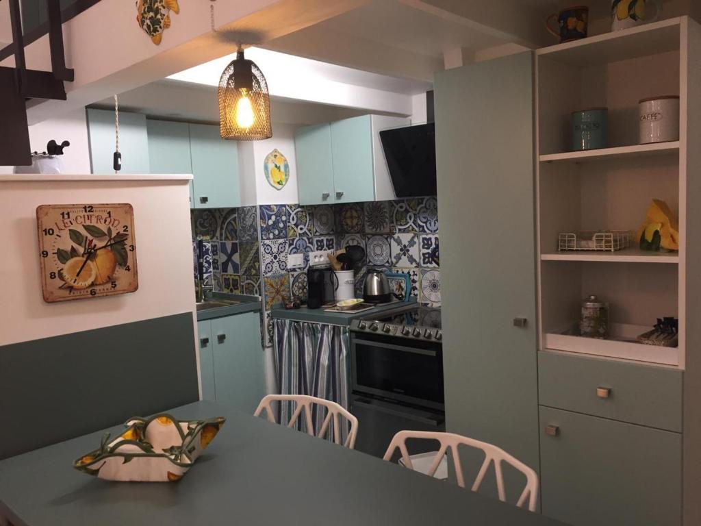 Charmant Studio avec Mezzanine, Climatisé, au Cœur de Menton, Proche Plages et Commerces - FR-1-196-300 - 4
