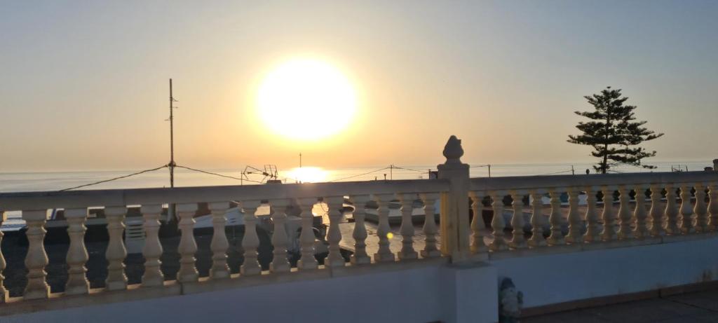 An apartment by the sea in Oliva Playa - 3
