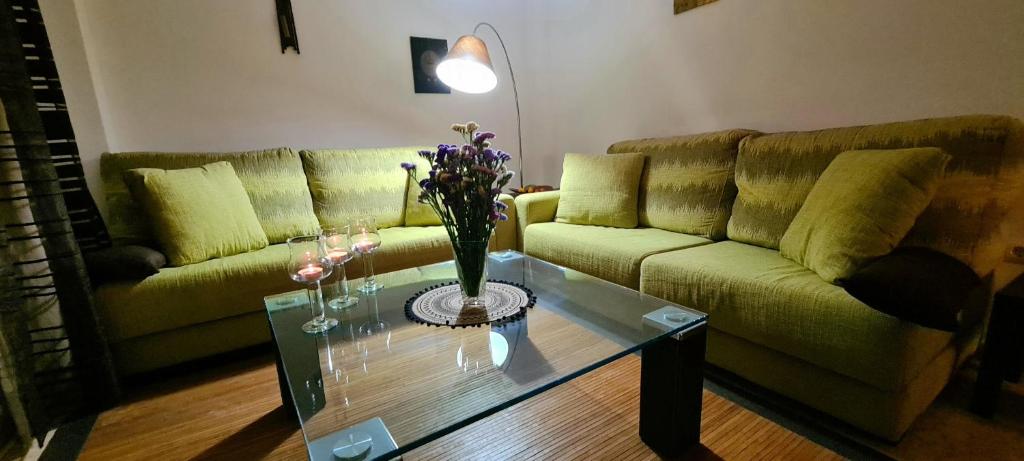An apartment by the sea in Oliva Playa - 4
