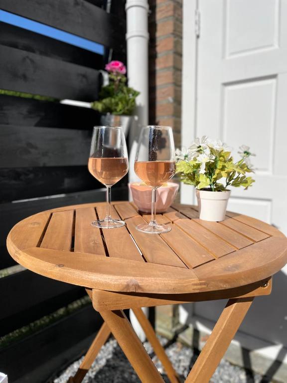 Studio 41 Bergen NH, Bergen