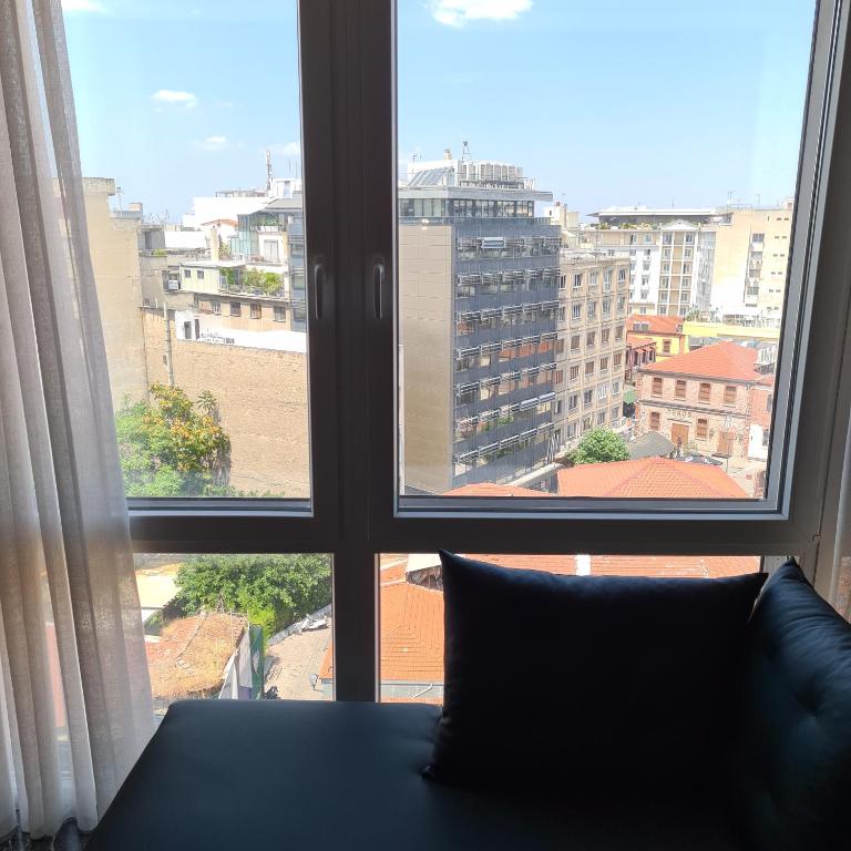Ladadika 5th Floor photo