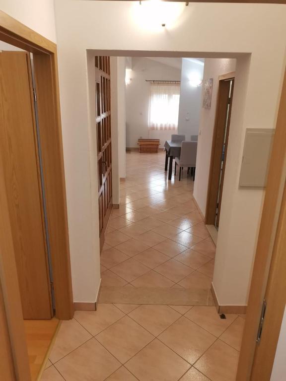 Trilj Apartman Jurika photo