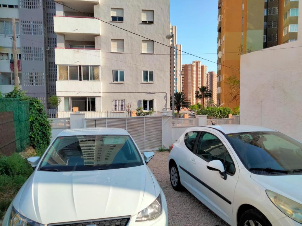 Apartamento Loft con terreno privado y parking compartido - a 800m de Playa Poniente - 4