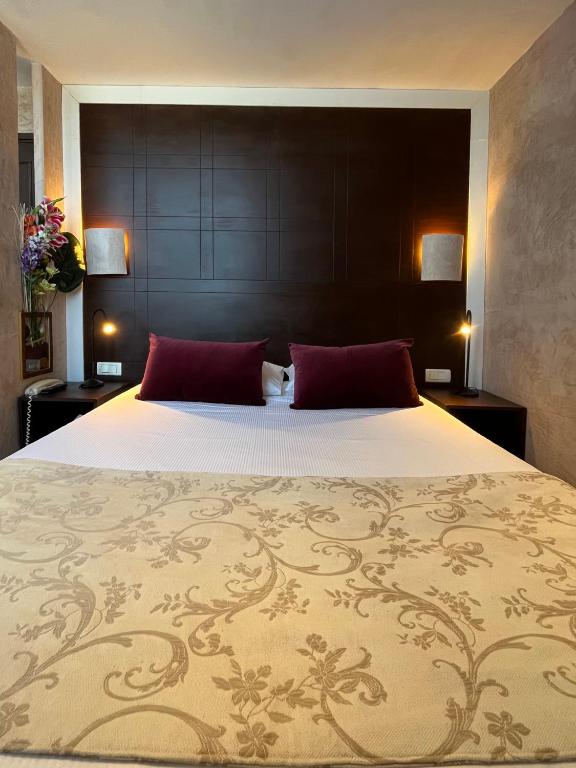 Chateaux et Demeures Hotels Le Cheval Noir photo
