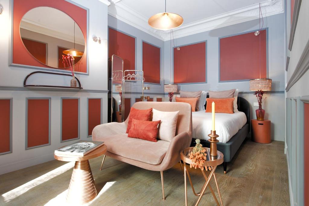 The Lord Byron Suite - 2