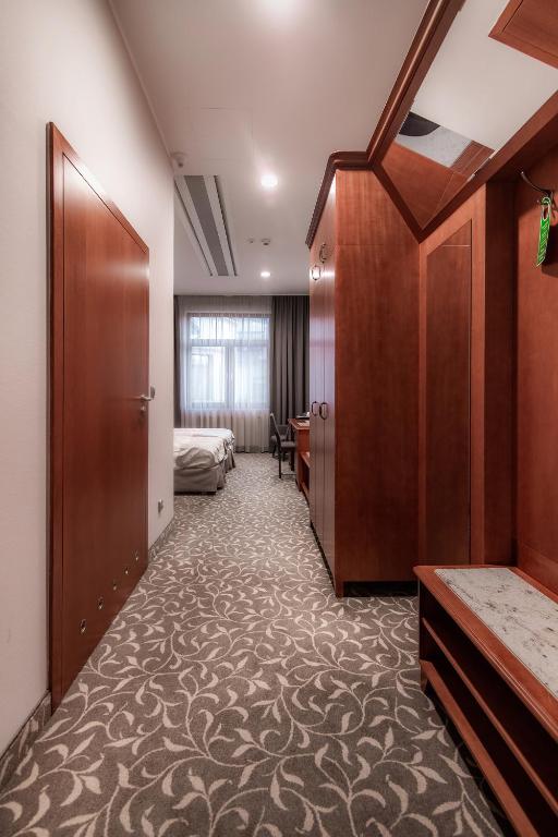 Hotel Park Kajetany photo