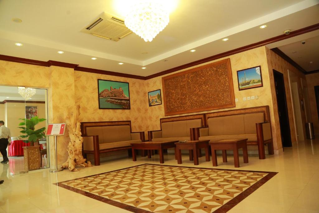 Royal Hotel photo