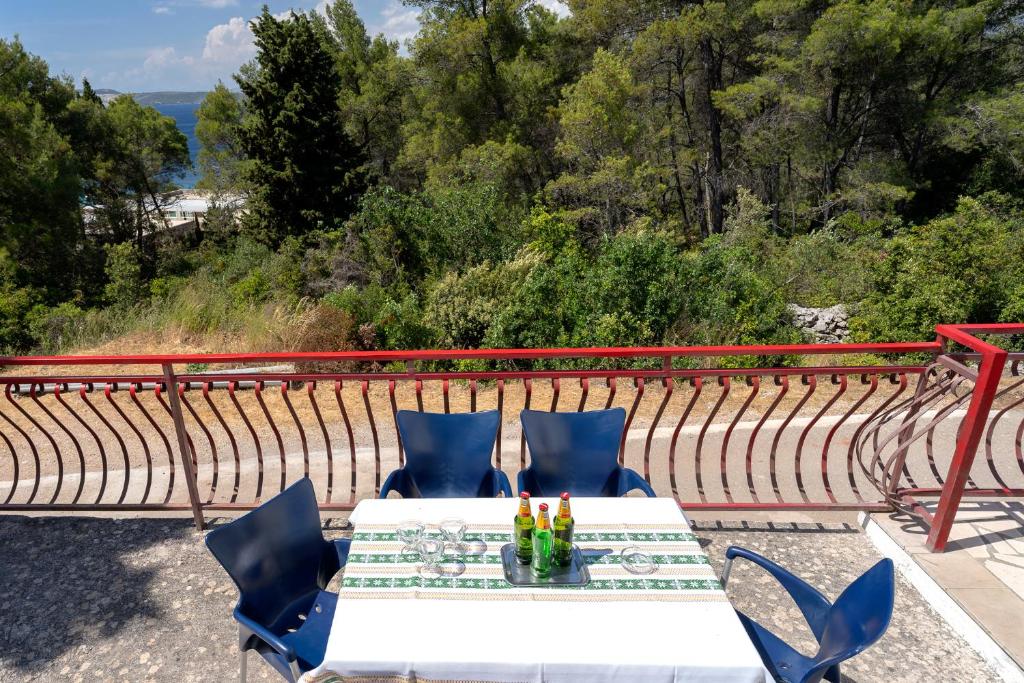 Holiday Home Sansevic photo
