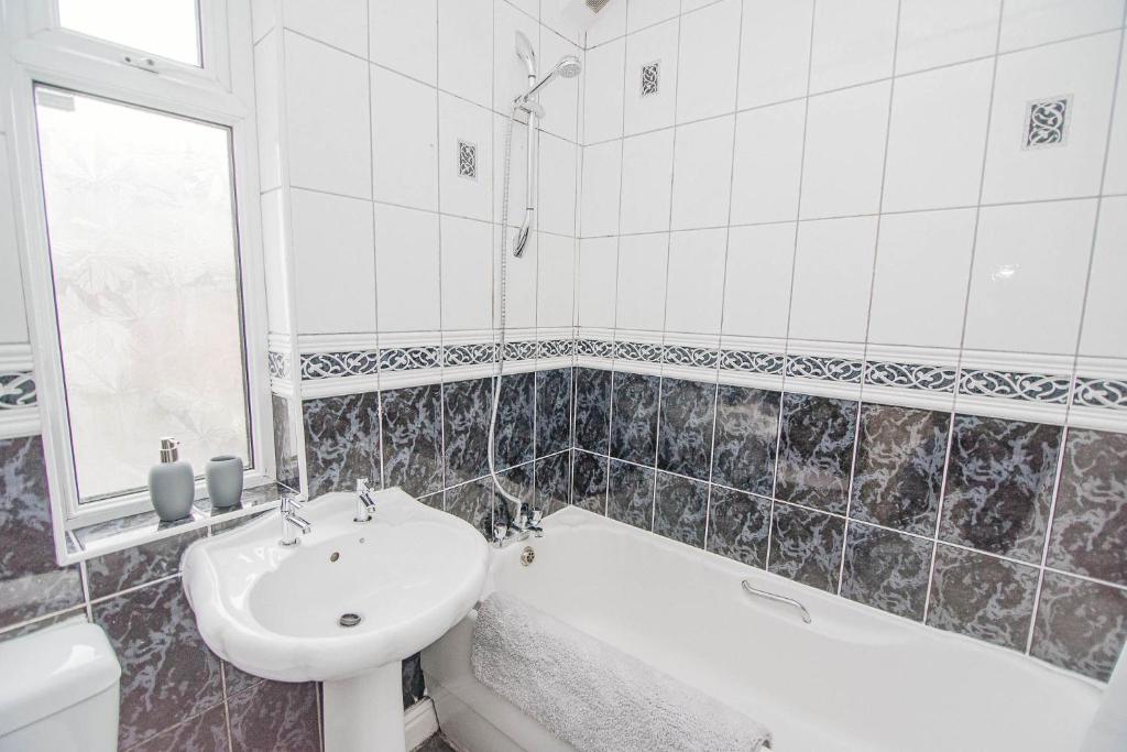 K Suites - Arthur Street Doncaster photo