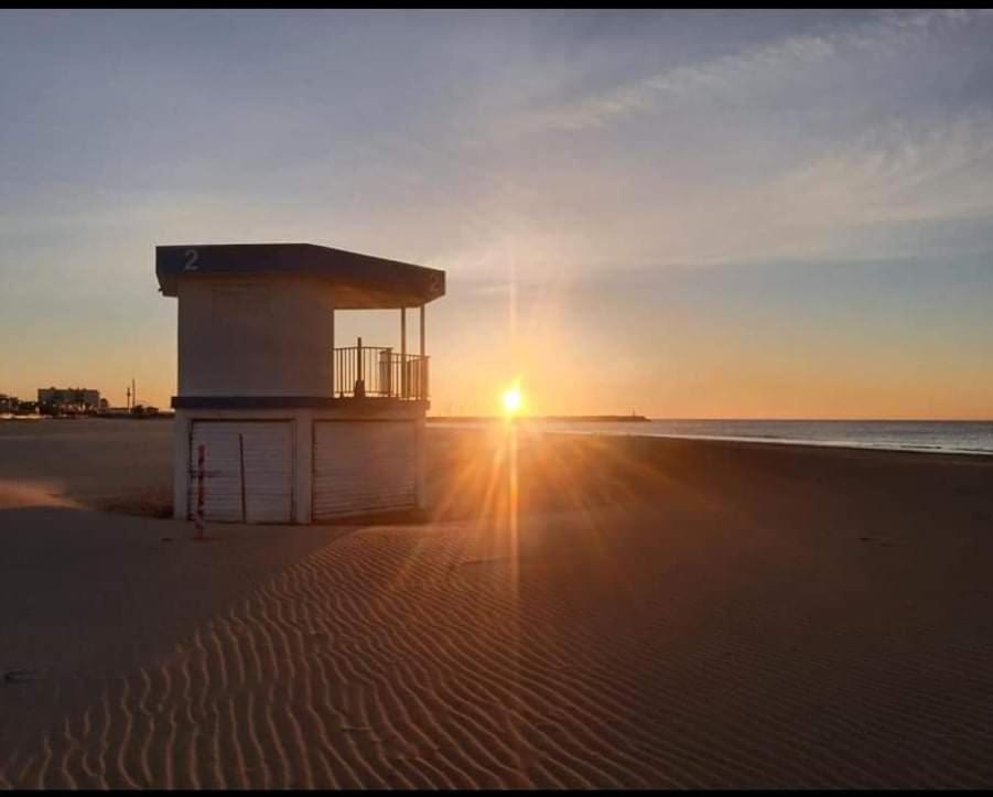 Appartement entièrement refait à neuf à 150 m de la plage - 2