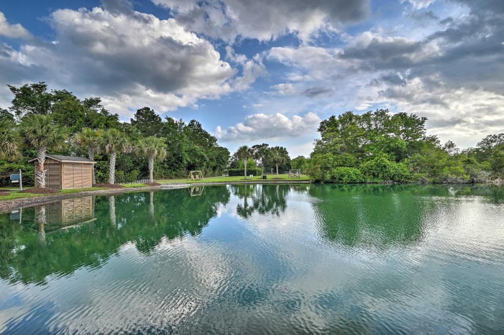 Summerhouse Villas Condo with Resort Amenities! photo