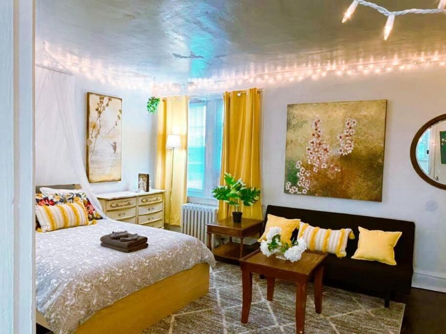 (49.1E) Garden style studio @ Forest Park &amp; City! — Hotel in St. Louis (MO)