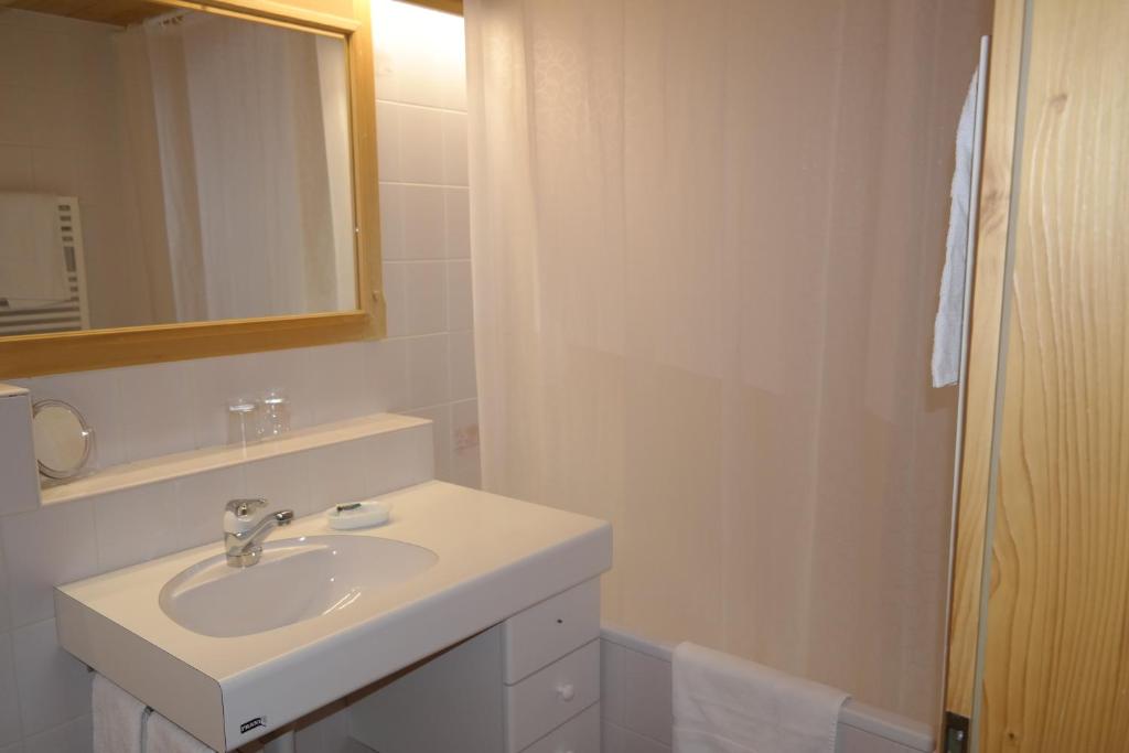 Hotel Ecureuil Villars photo
