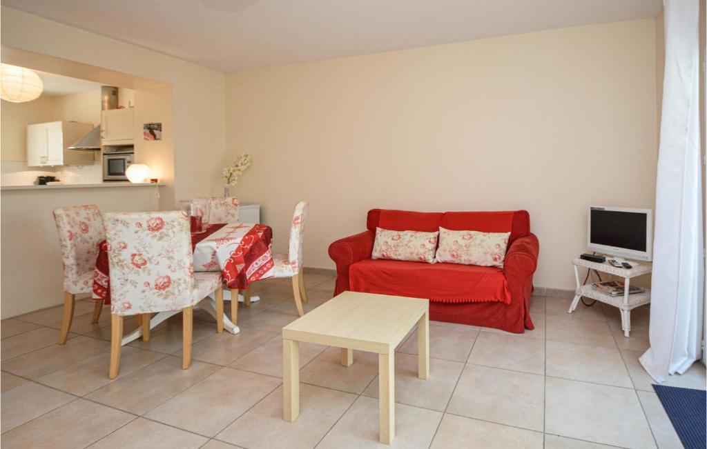 Lovely Home In Aigues-Mortes With House Sea View - 4