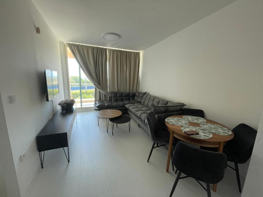 Ayelet Aviv — Hotel in Caesarea