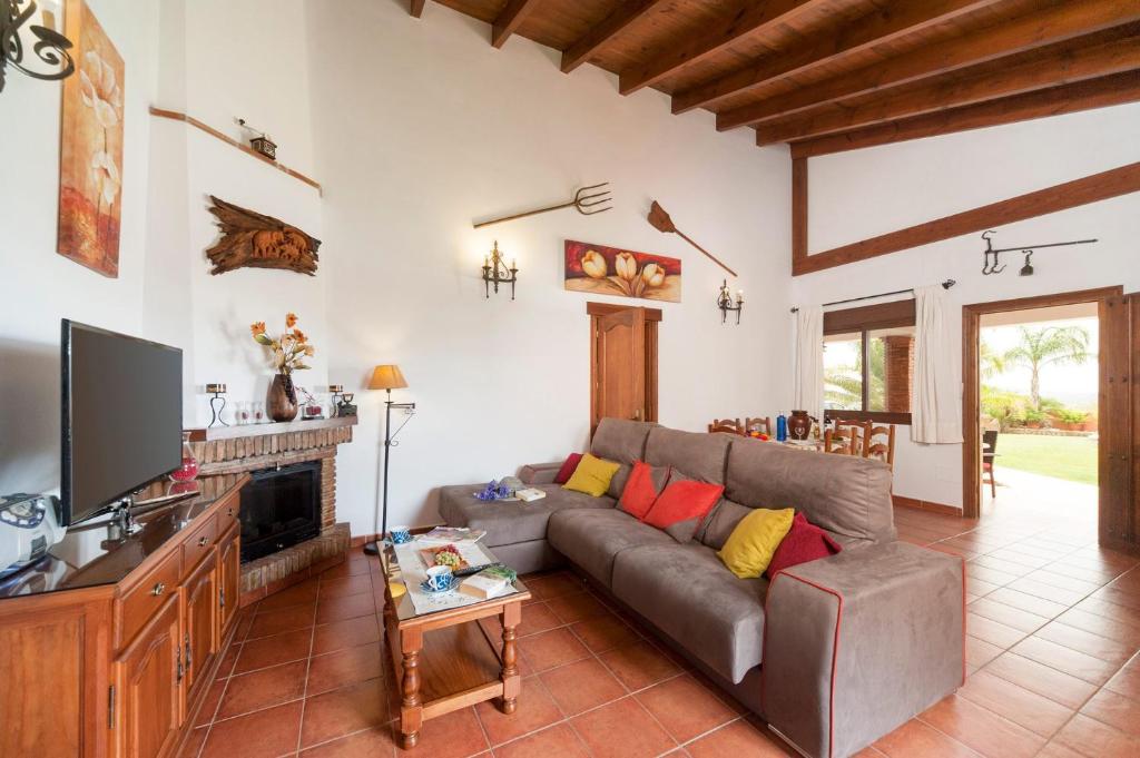 Villa Algazara by Villa Plus - 5