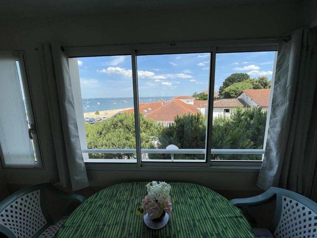 Bel appartement T2 à deux pas des plages, avec parking et garage - FR-1-474-212 - 2