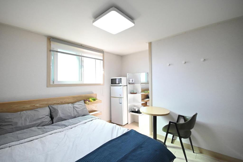 Twin Rabbit Guesthouse