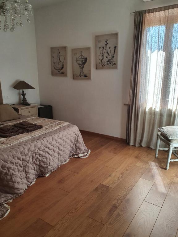 DAGO Farmhouse - 5