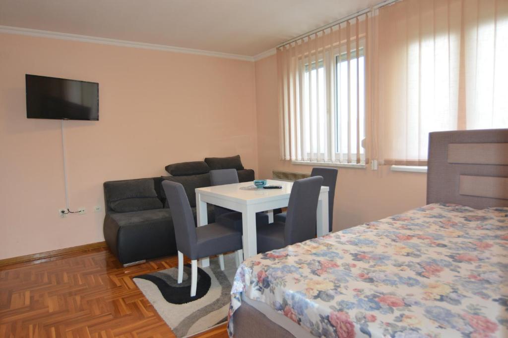 Apartman NEDA - 5 minuta od centra - 2