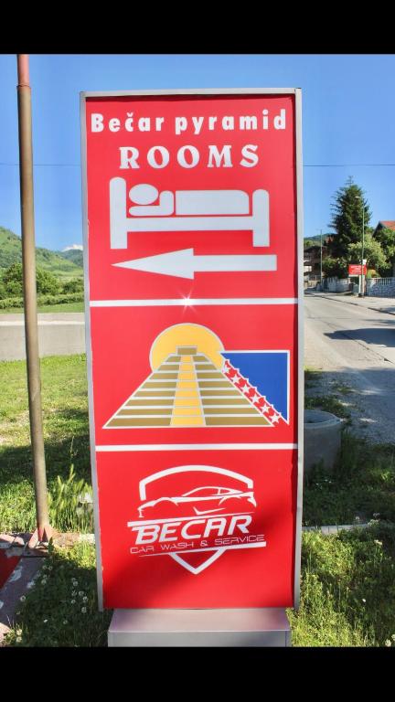 Becar Pyramid Rooms photo