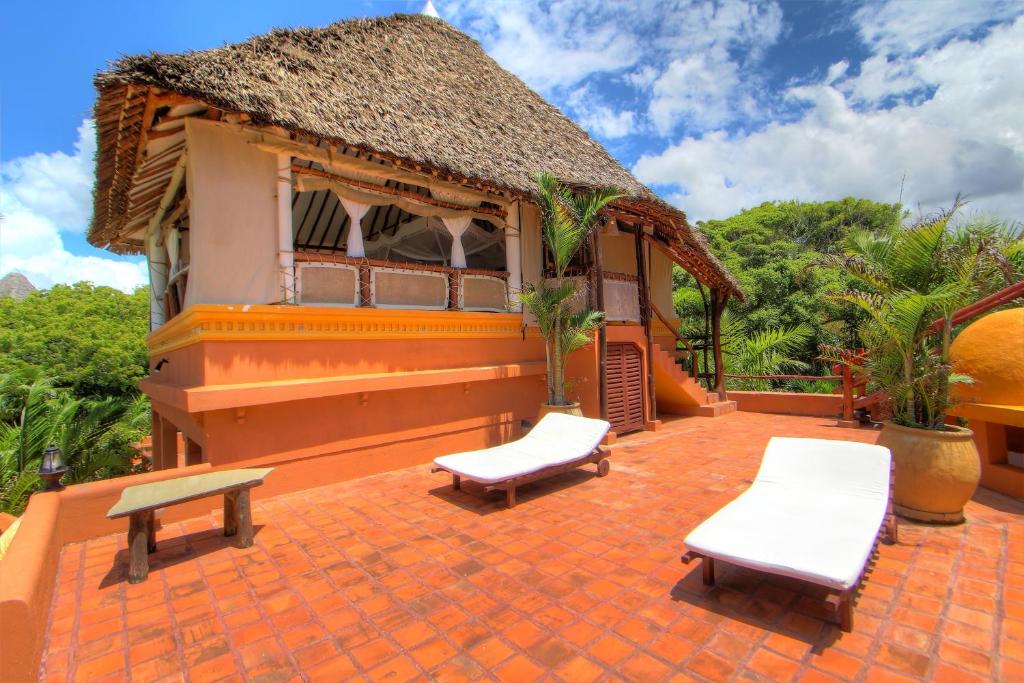 Swahili House photo