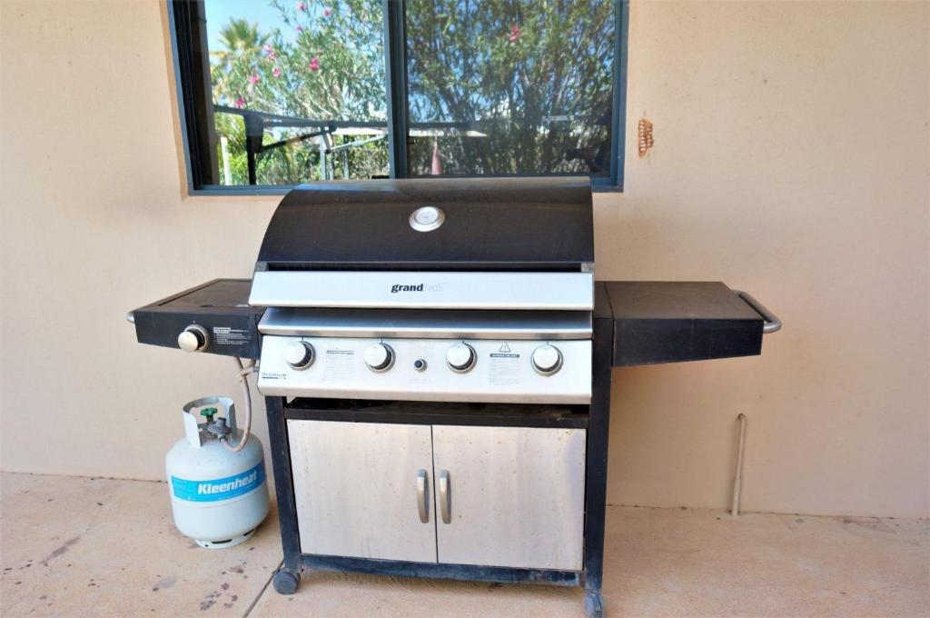 Ningaloo Breeze Villa 3 photo