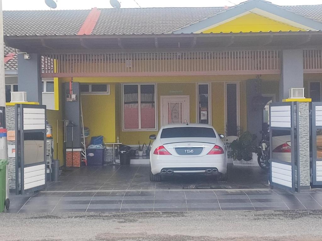 Auranad Guest House Tanah Merah photo