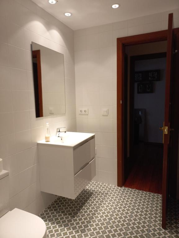 Apartamento Catalina, céntrico, tranquilo y luminoso - 5