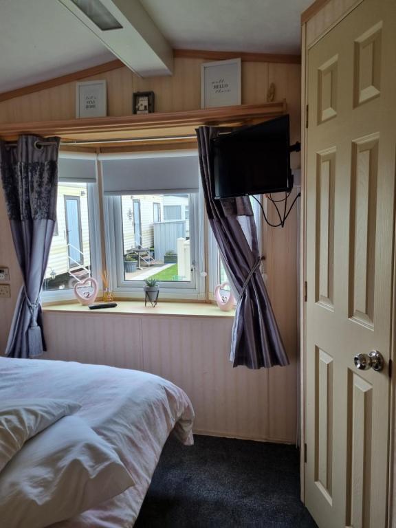 Goldensands, Kinmel Bay photo 2