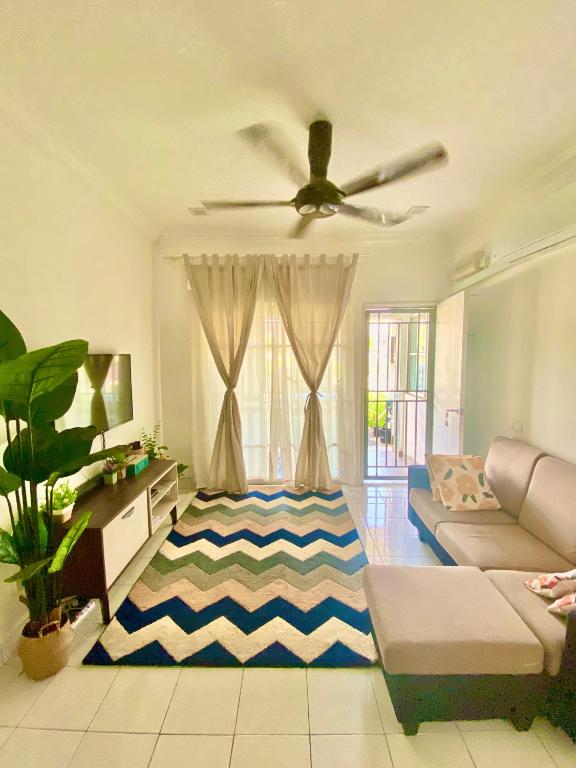 i-Idaman Kota Puteri Homestay and Free WIFI — Hotel in Batu Arang